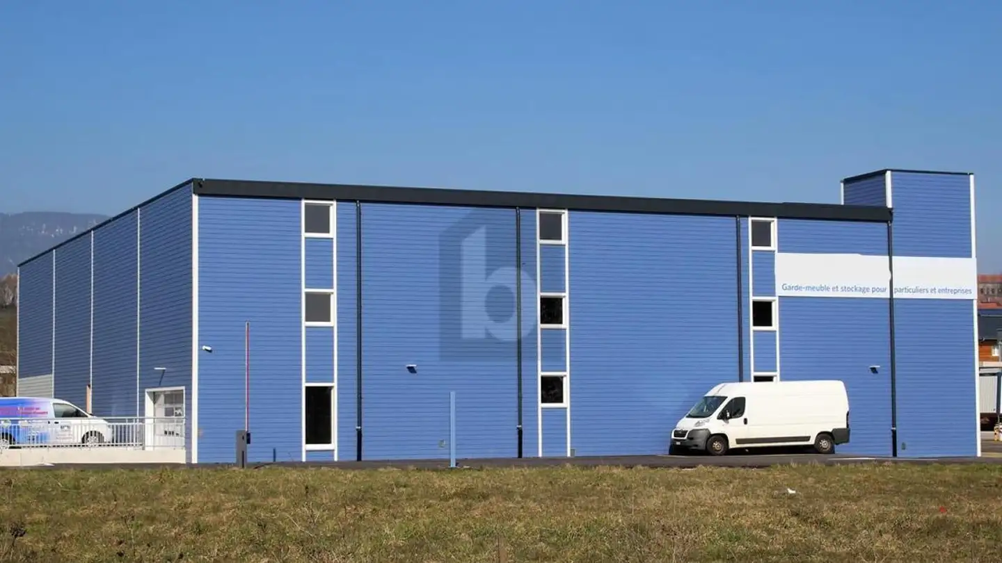 Storage space for rent - 1142 Pampigny