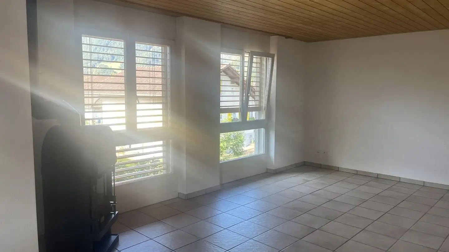 Wohnung mieten - Aenderbergstrasse 38, 3800 Matten b. Interlaken - Foto 3
