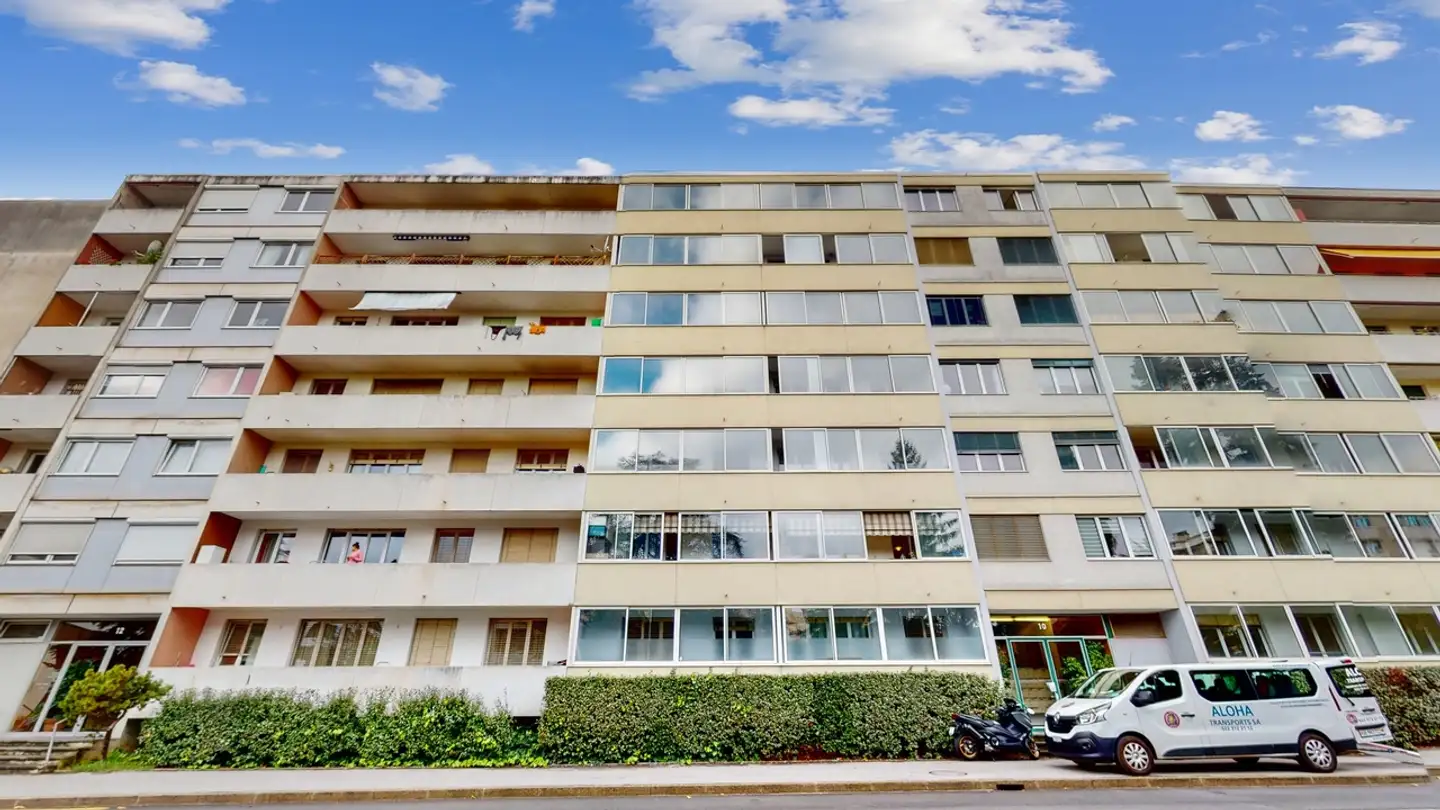 Parcheggio esterno in affitto - Avenue De Thônex 10, 1225 Chêne-Bourg