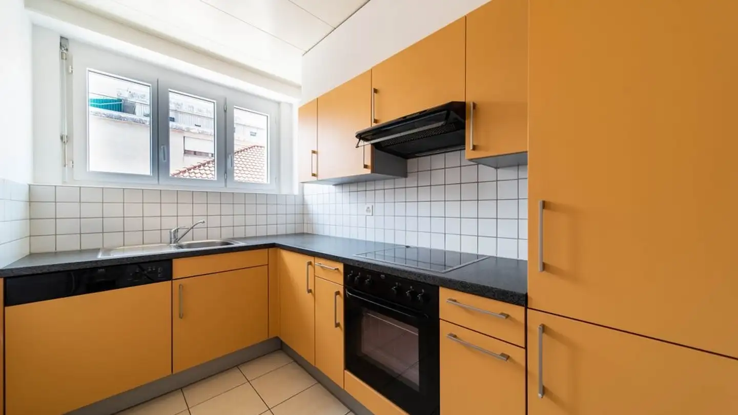 Penthouse for rent - Piazza Grande 13, 6600 Locarno - Photo 2