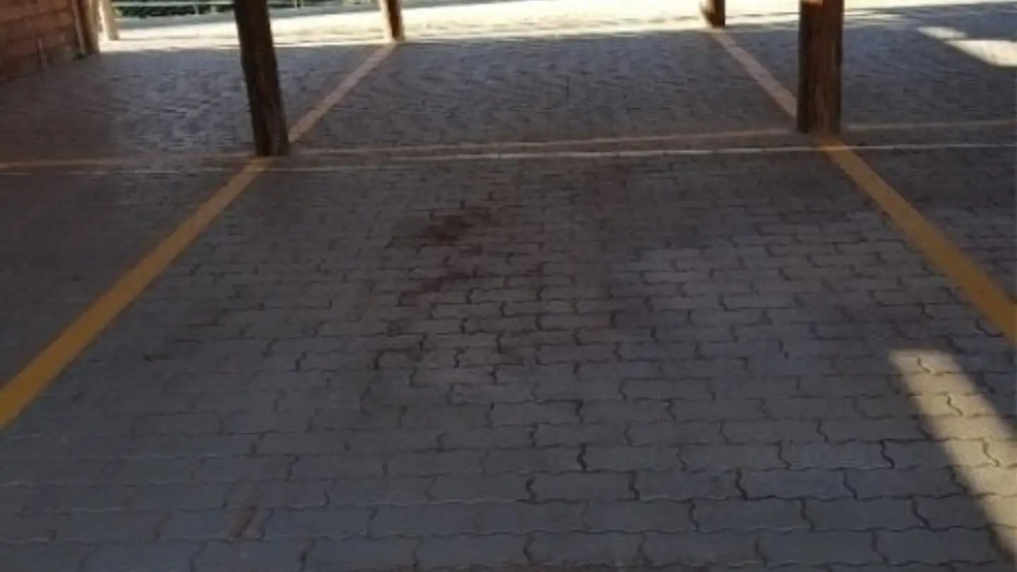 Place de parking extérieure à louer - 1024 Ecublens VD