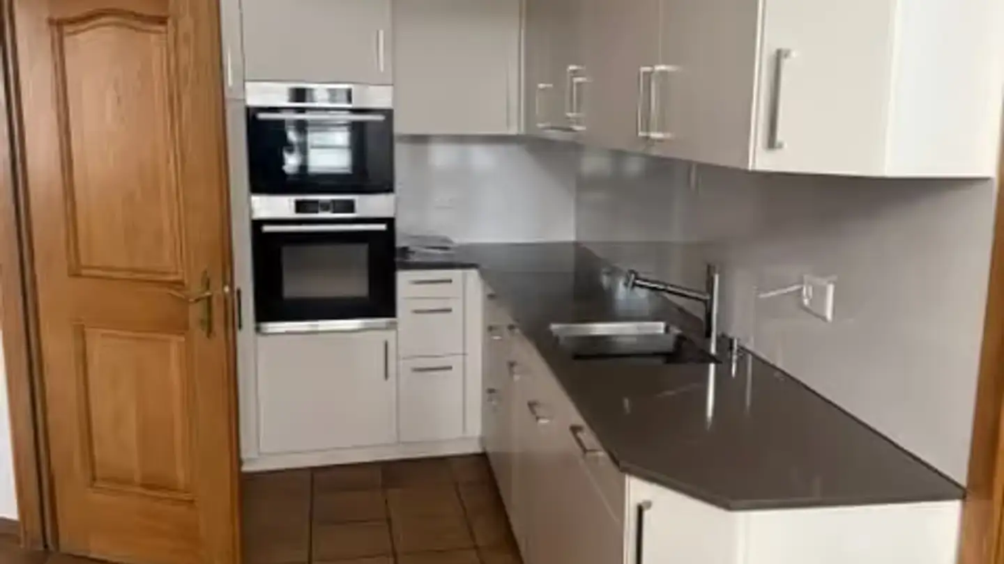 Appartement à louer - Hauptplatz 5, 3953 Leuk Stadt - Photo 2