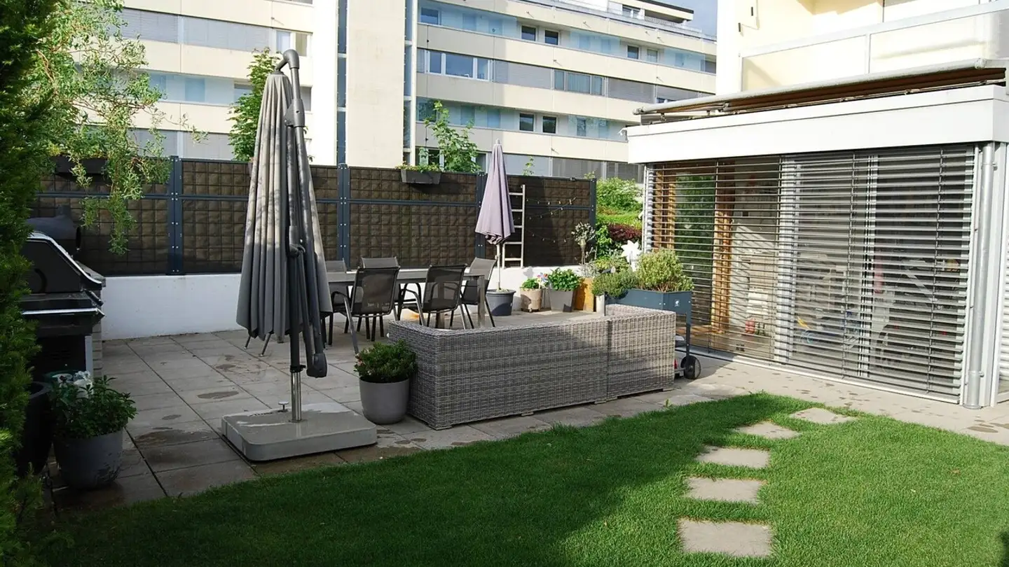 Row house for rent - Mischelistrasse 37, 4153 Reinach BL