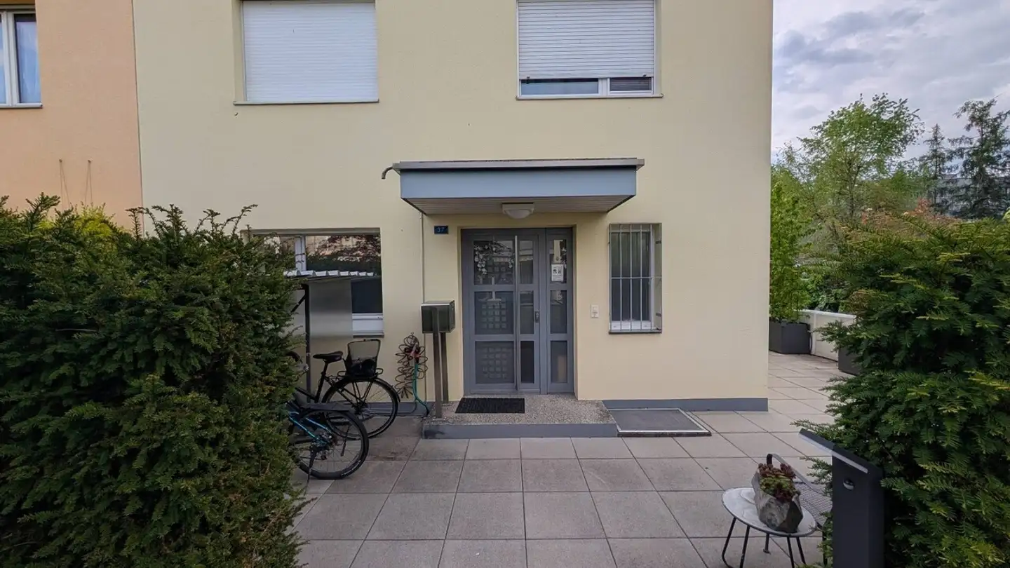 Row house for rent - Mischelistrasse 37, 4153 Reinach BL - Photo 2