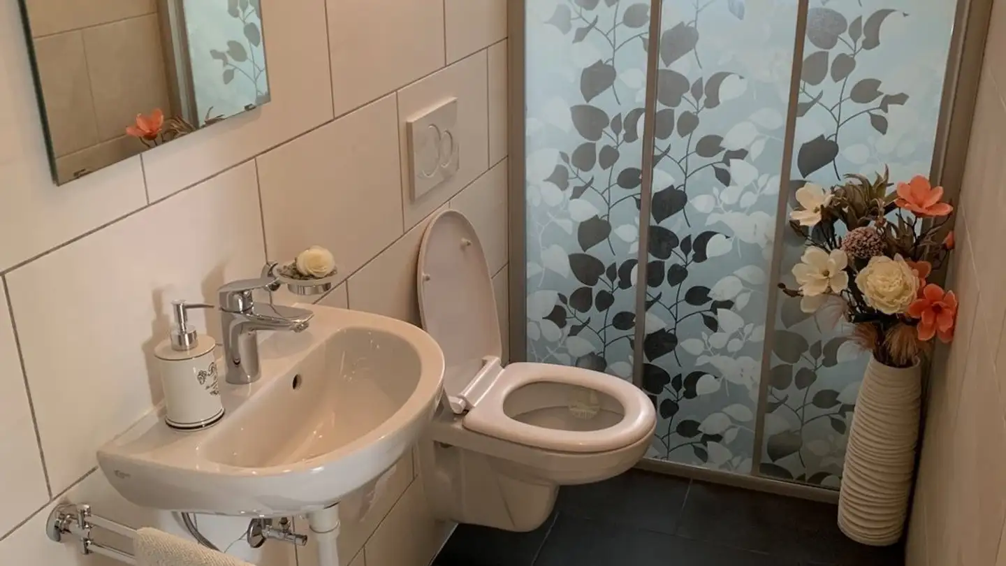 Single house for rent - 1552 Trey