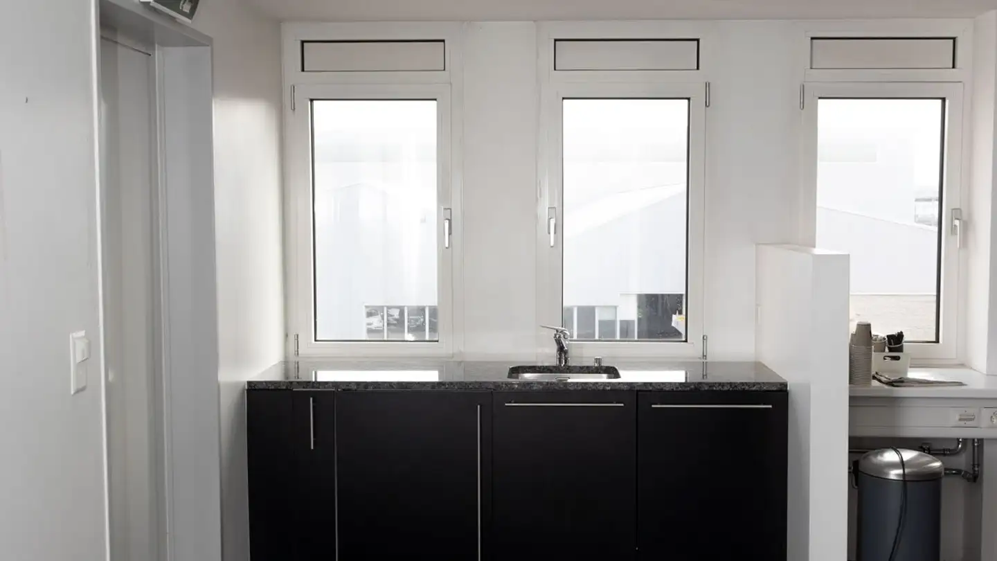 Spazio ufficio in affitto - Silbernstrasse 7, 8953 Dietikon - Photo 2