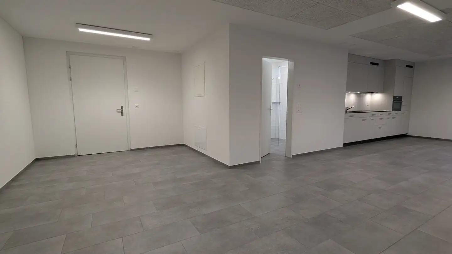 Gewerbe mieten - Winkelweg 2, 8224 Löhningen - Foto 4