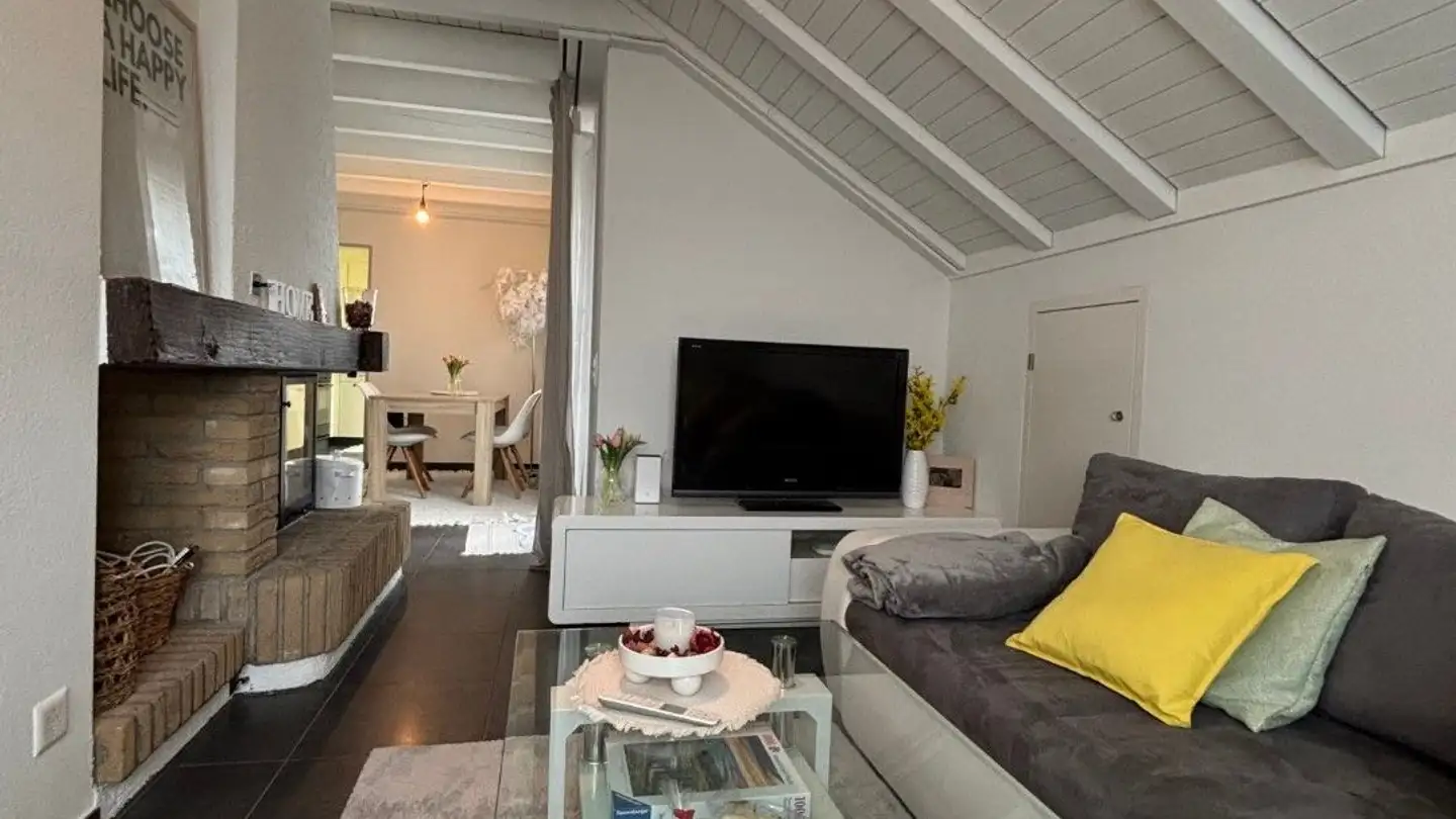 Attique à louer - Hauptstrasse 4, 5212 Hausen AG