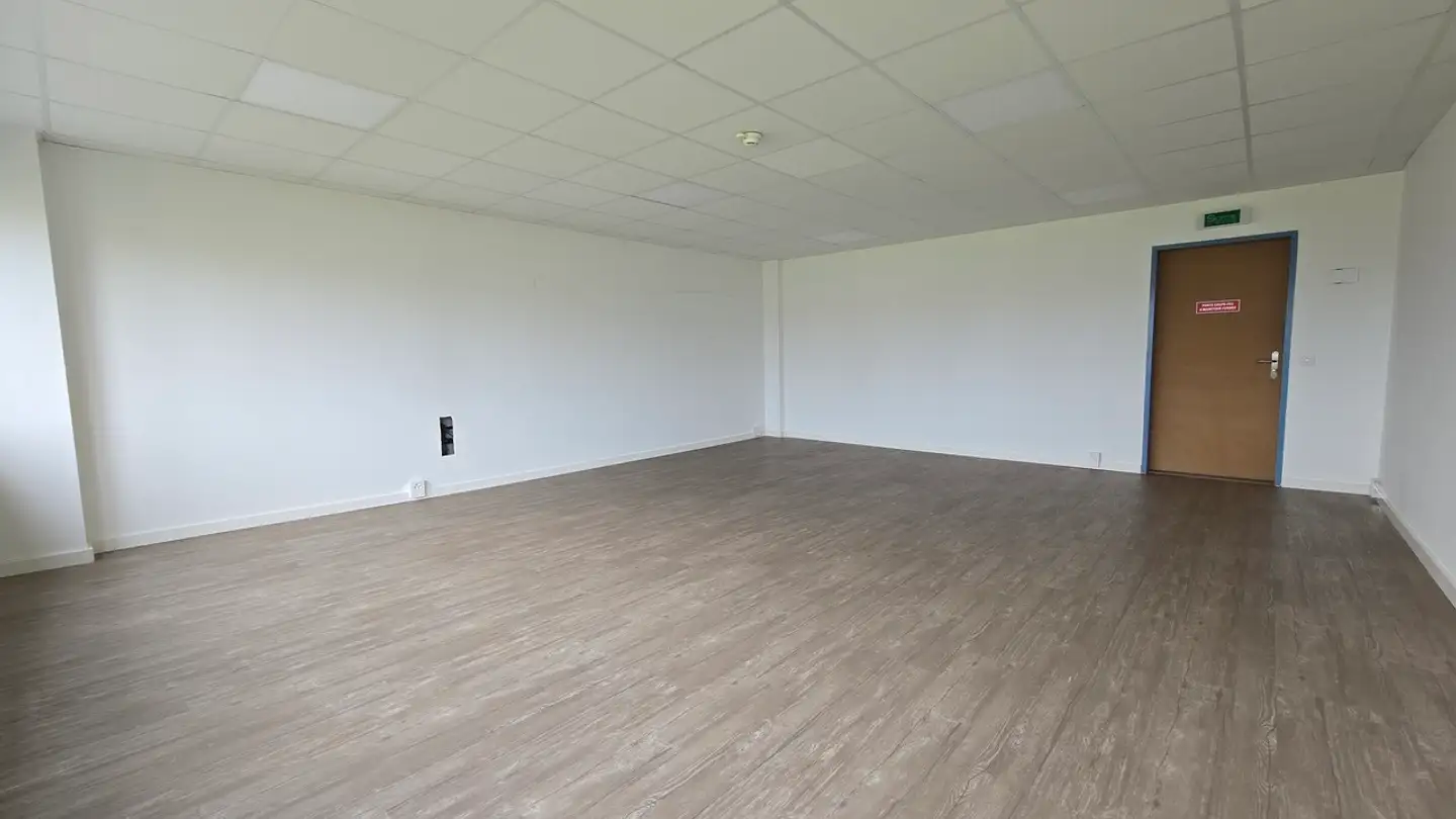 Spazio ufficio in affitto - Avenue Des Sports 42, 1400 Yverdon-les-Bains - Foto 3