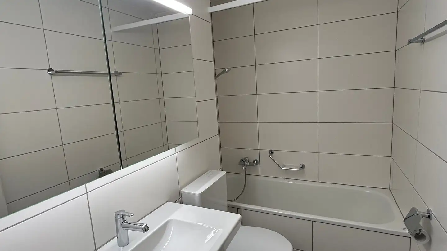 Wohnung mieten - Maienzugstrasse 6a, 5000 Aarau - Foto 3