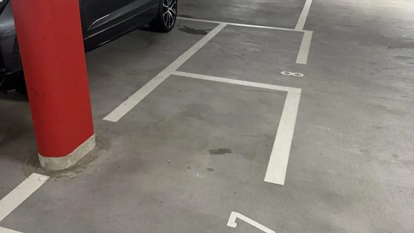 Parcheggio interno per moto in affitto - Wydeweg 6, 5620 Bremgarten AG - Foto 2