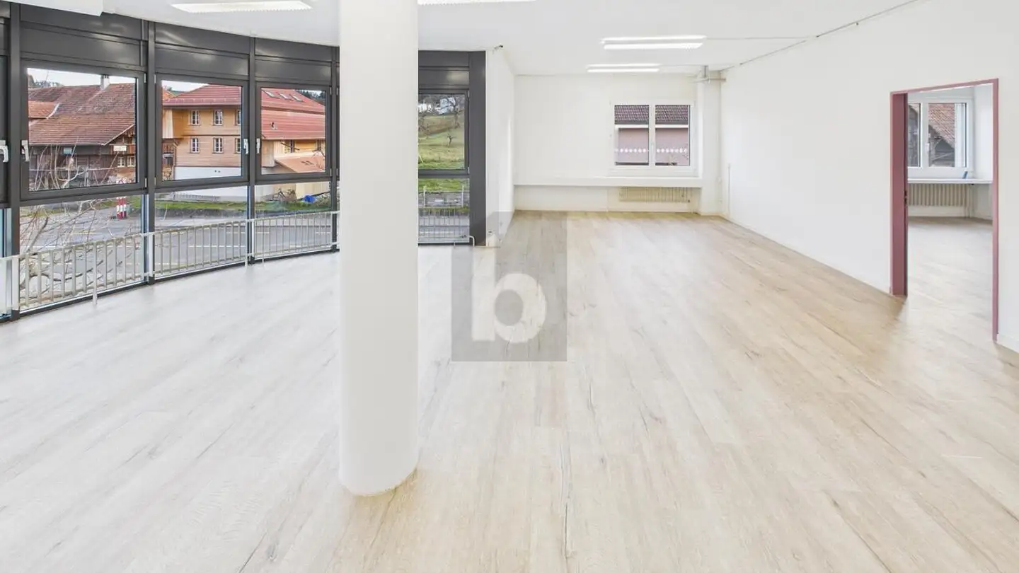 Office space for rent - 3145 Niederscherli