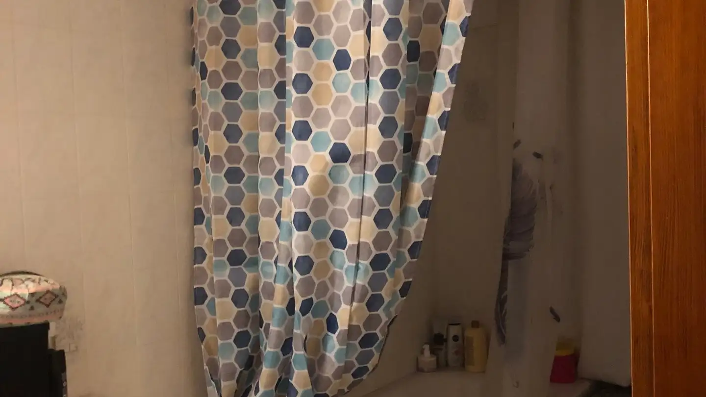 Wohnung mieten - 6999 Astano - Foto 2