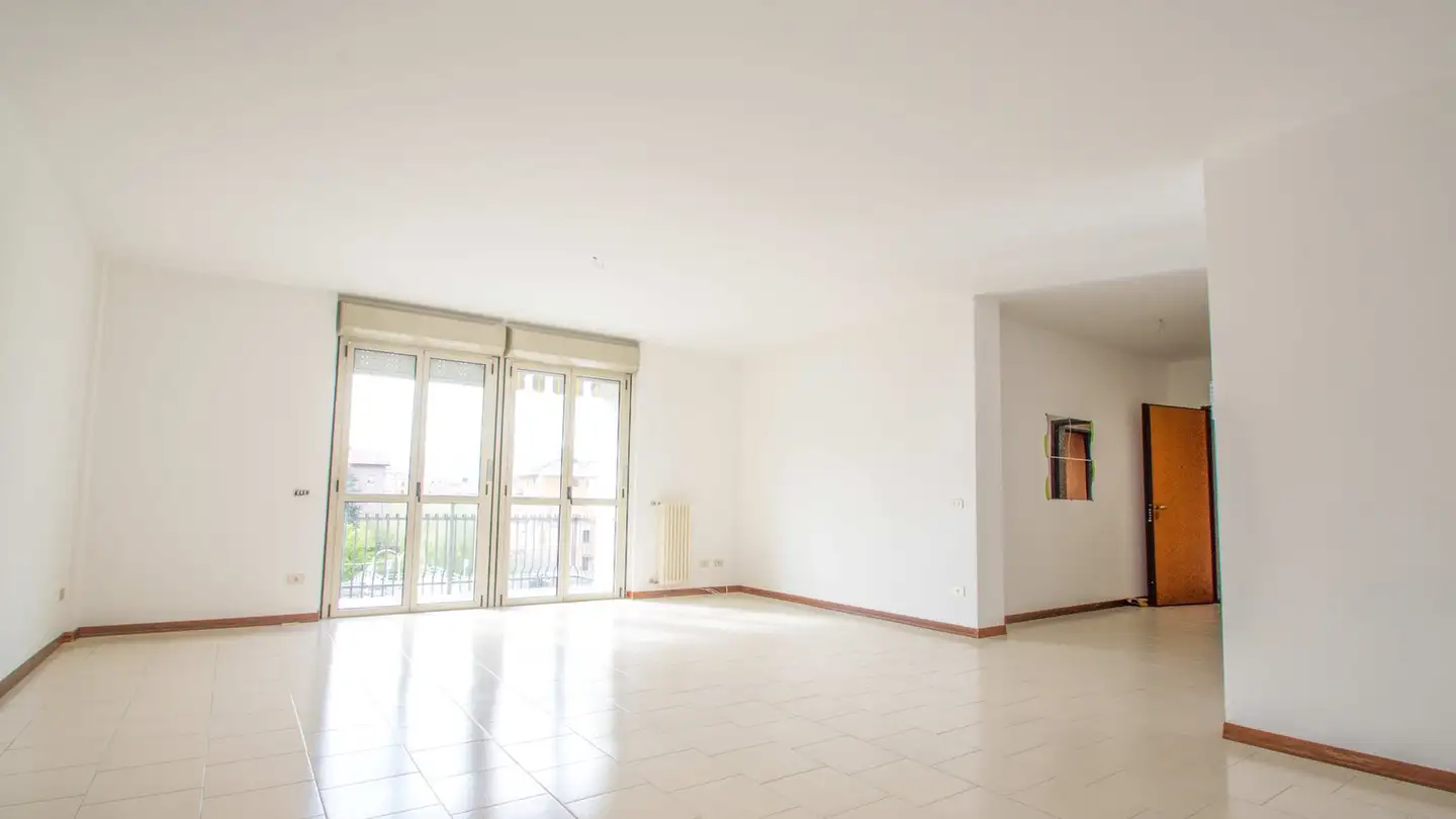 Appartement à louer - Ruino, 6616 Losone