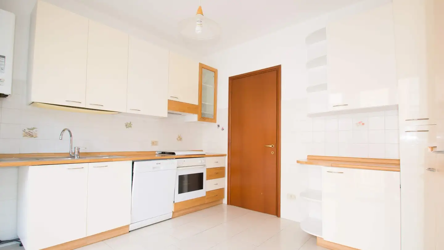 Appartement à louer - Ruino, 6616 Losone - Photo 3