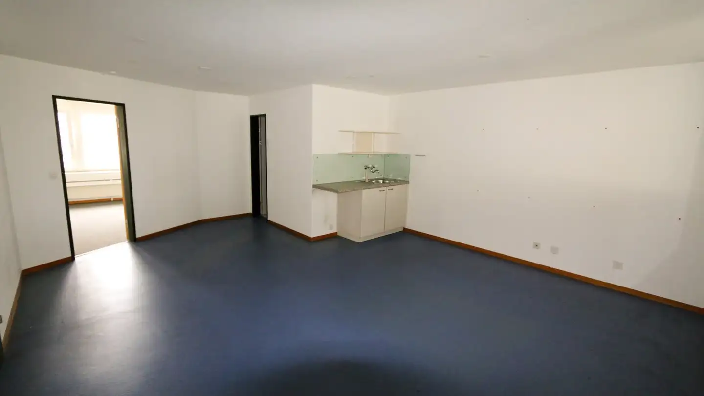 Magasin à louer - Zentrumsplatz 5, 3322 Urtenen-Schönbühl