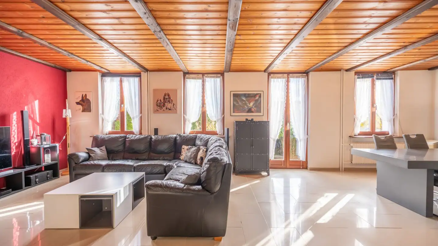 Edificio residenziale in vendita - Grienbergstrasse 1, 2543 Lengnau BE - Foto 2