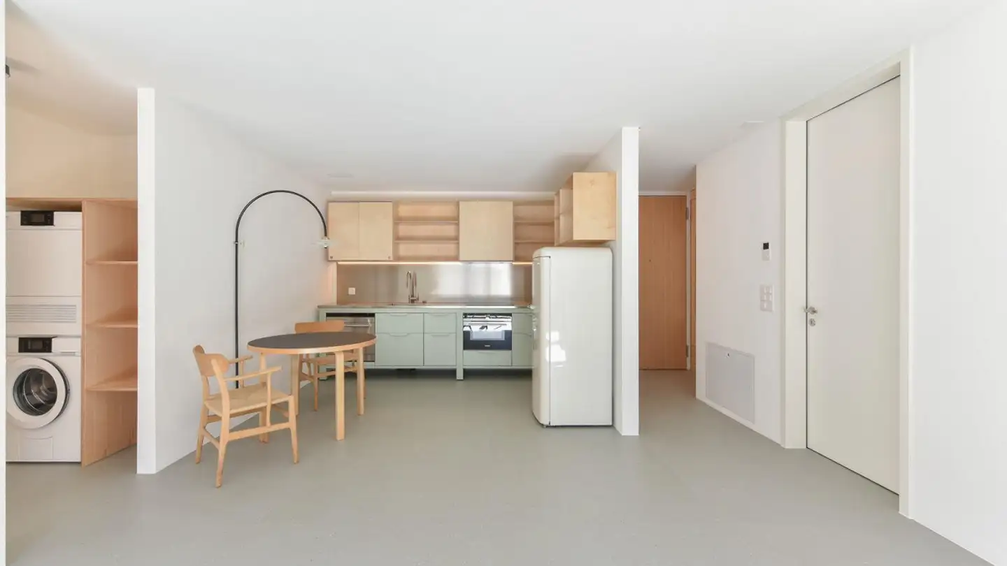 Apartment for rent - Plazza Staziun 6, 7013 Domat/Ems - Photo 2