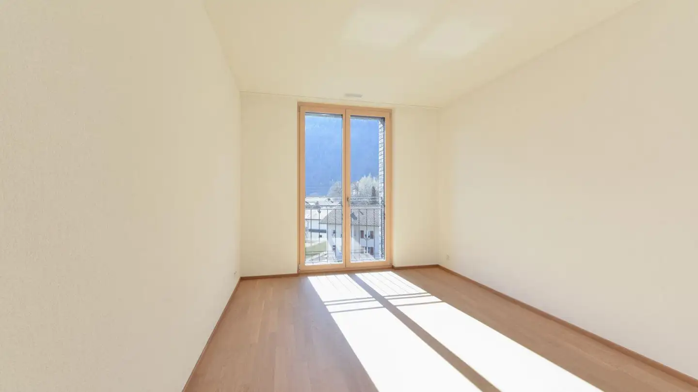 Apartment for rent - Plazza Staziun 6, 7013 Domat/Ems - Photo 4