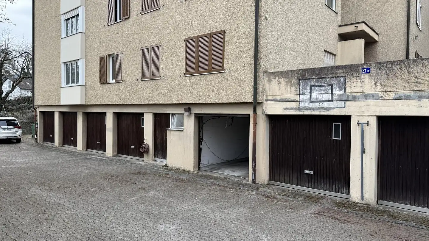 Garage individuel à louer - Aubrigstrasse 21a, 8800 Thalwil - Photo 3