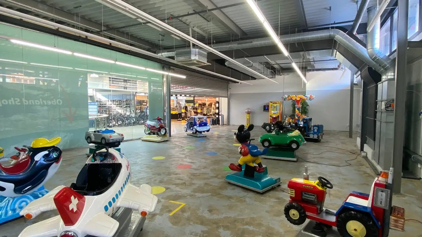 Einkaufszentrum mieten - Aegertiweg 33, 3812 Wilderswil - Foto 3