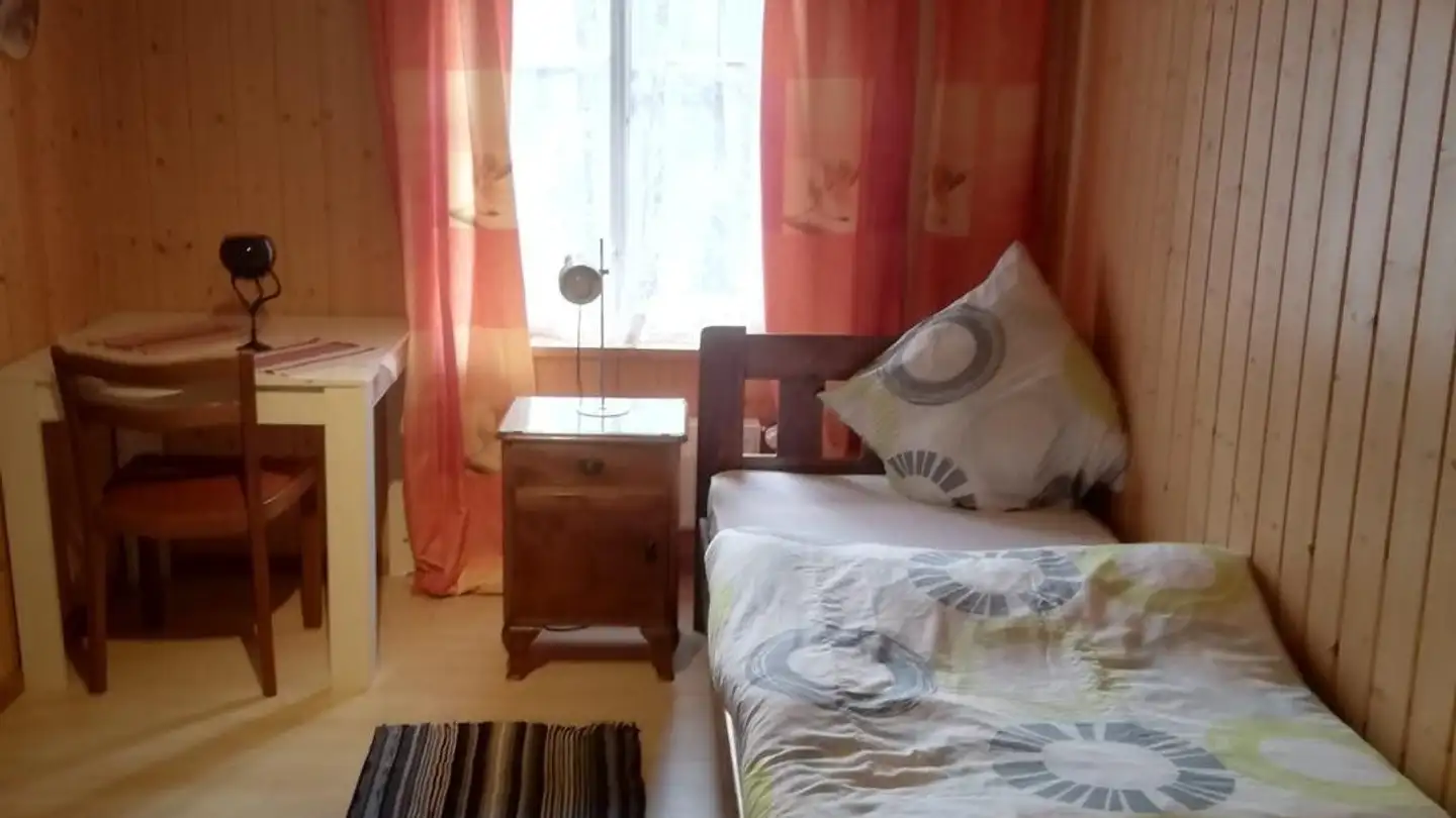 Single room for rent - Hauptstrasse, 8775 Hätzingen