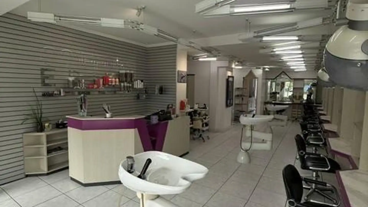 Commercial à louer - Holeestrasse 145, 4054 Basel - Photo 2