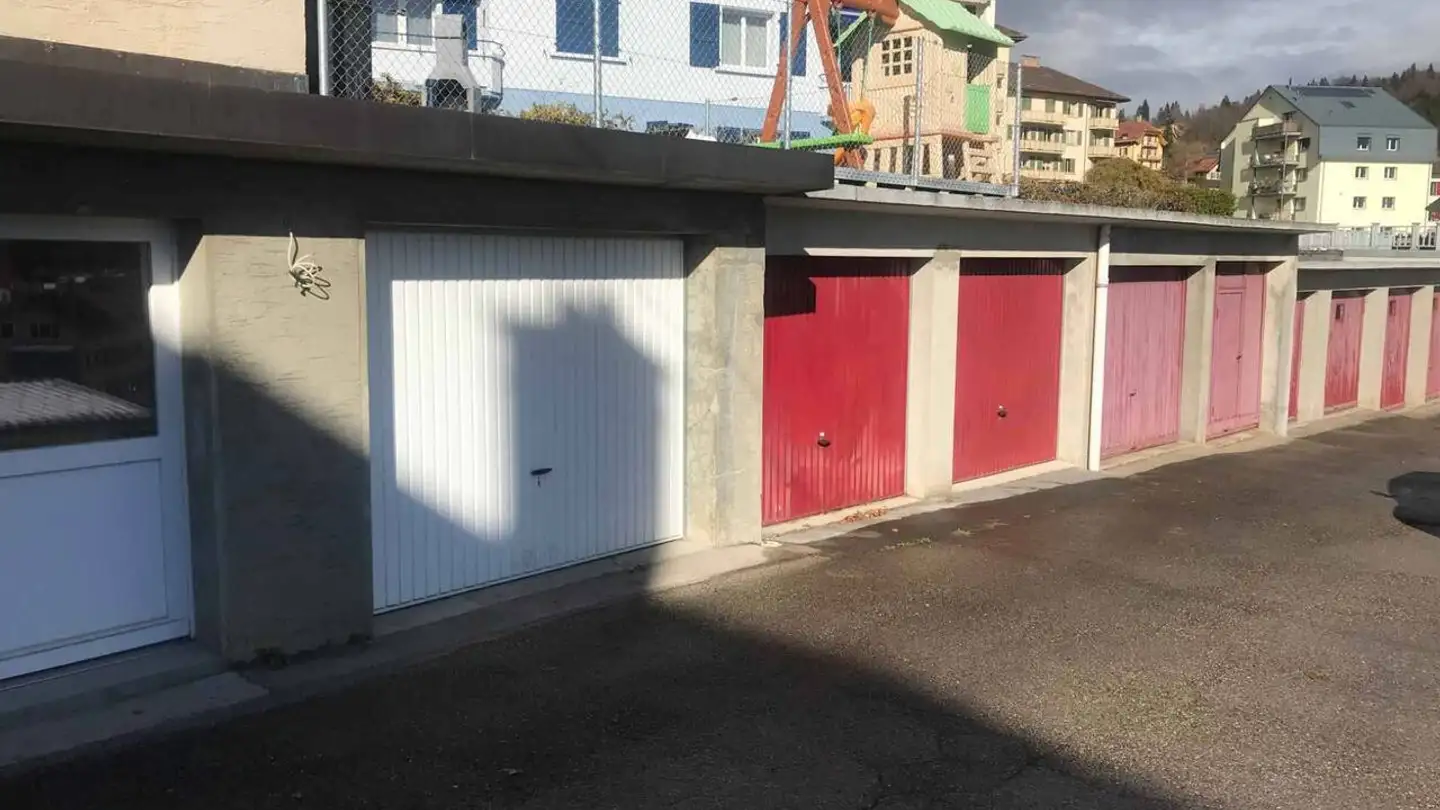 Garage for rent - Rue De France 17, 1450 Ste-Croix