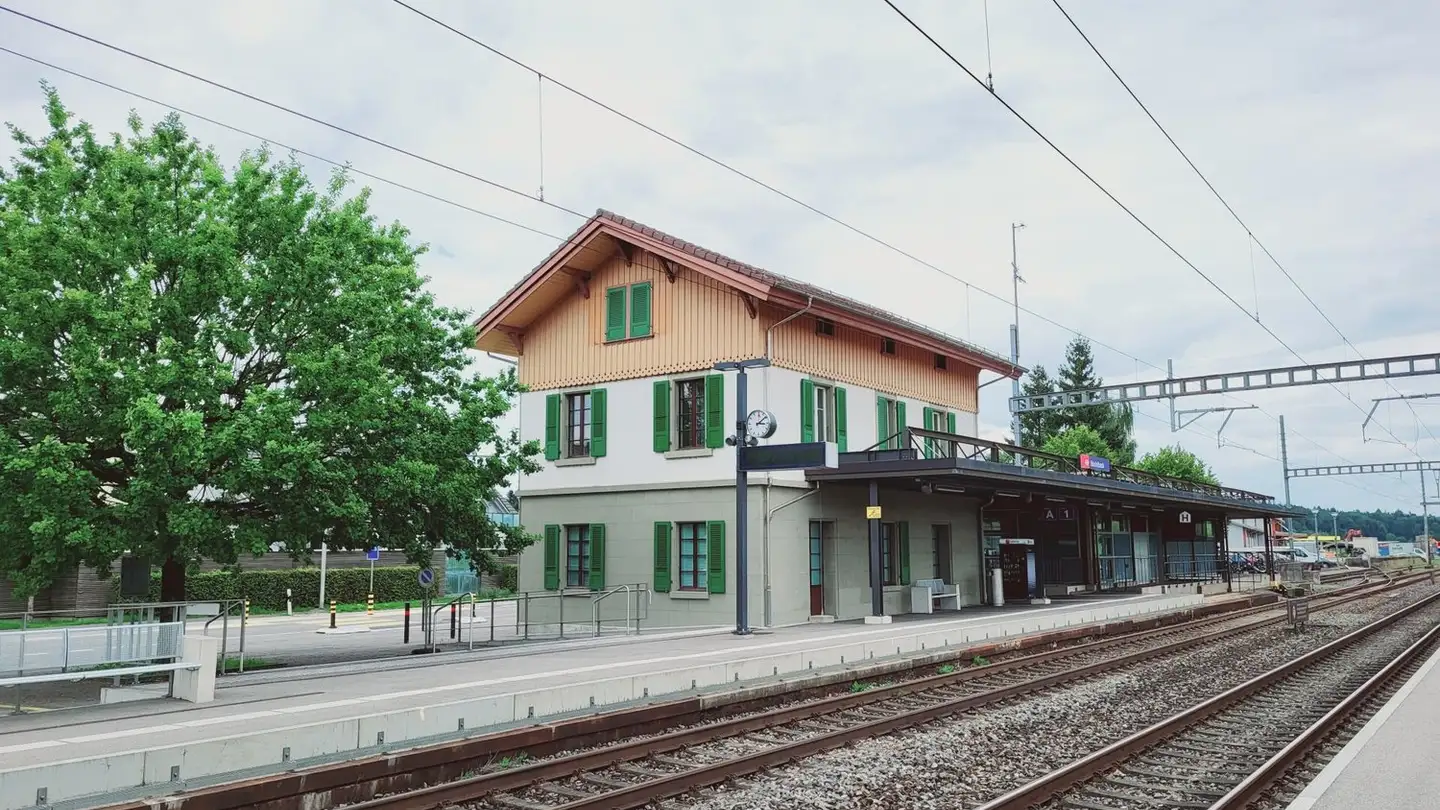 Commercial for rent - Kirchbergstrasse 8, 3324 Hindelbank