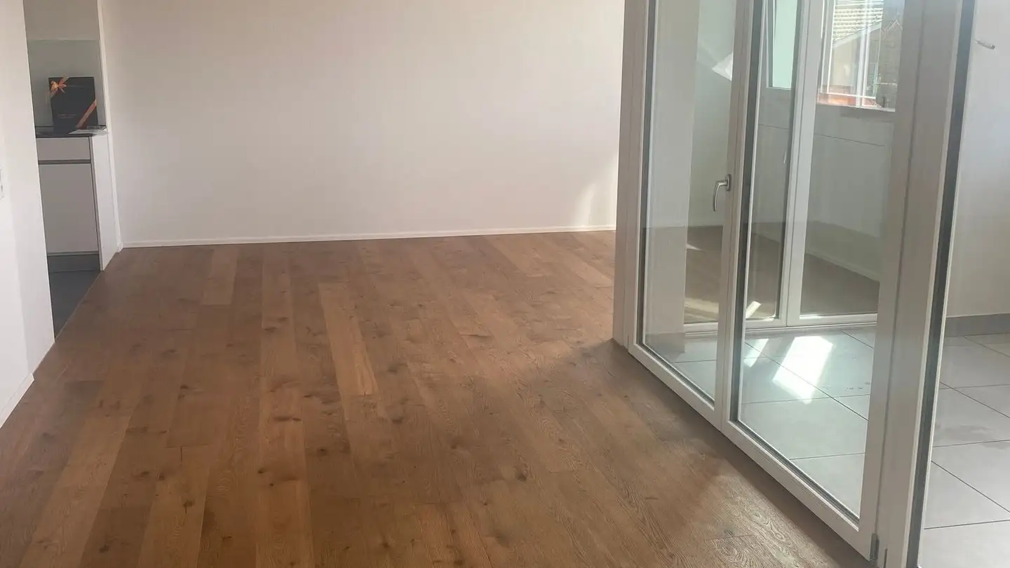 Attico in affitto - Zürichstrasse 48a, 8606 Nänikon - Foto 2