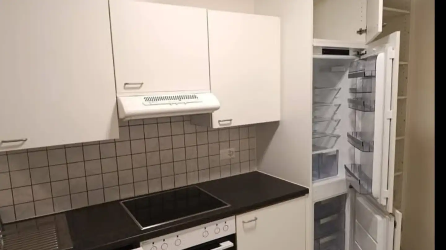 Apartment for rent - Rue Des Crêtes, 1018 Lausanne - Photo 2