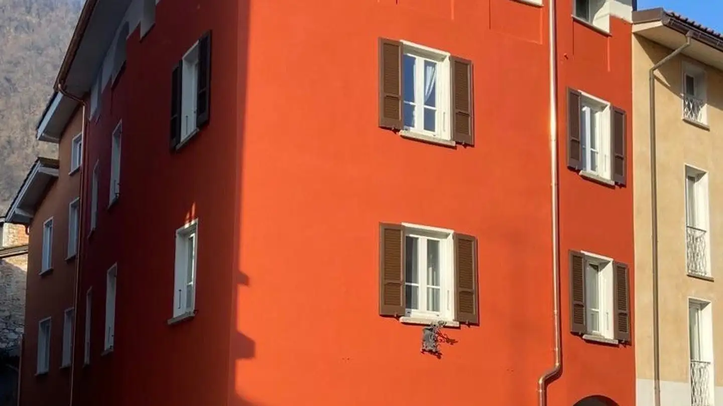 Appartement à louer - Via Generale Guisan 2, 6826 Riva San Vitale