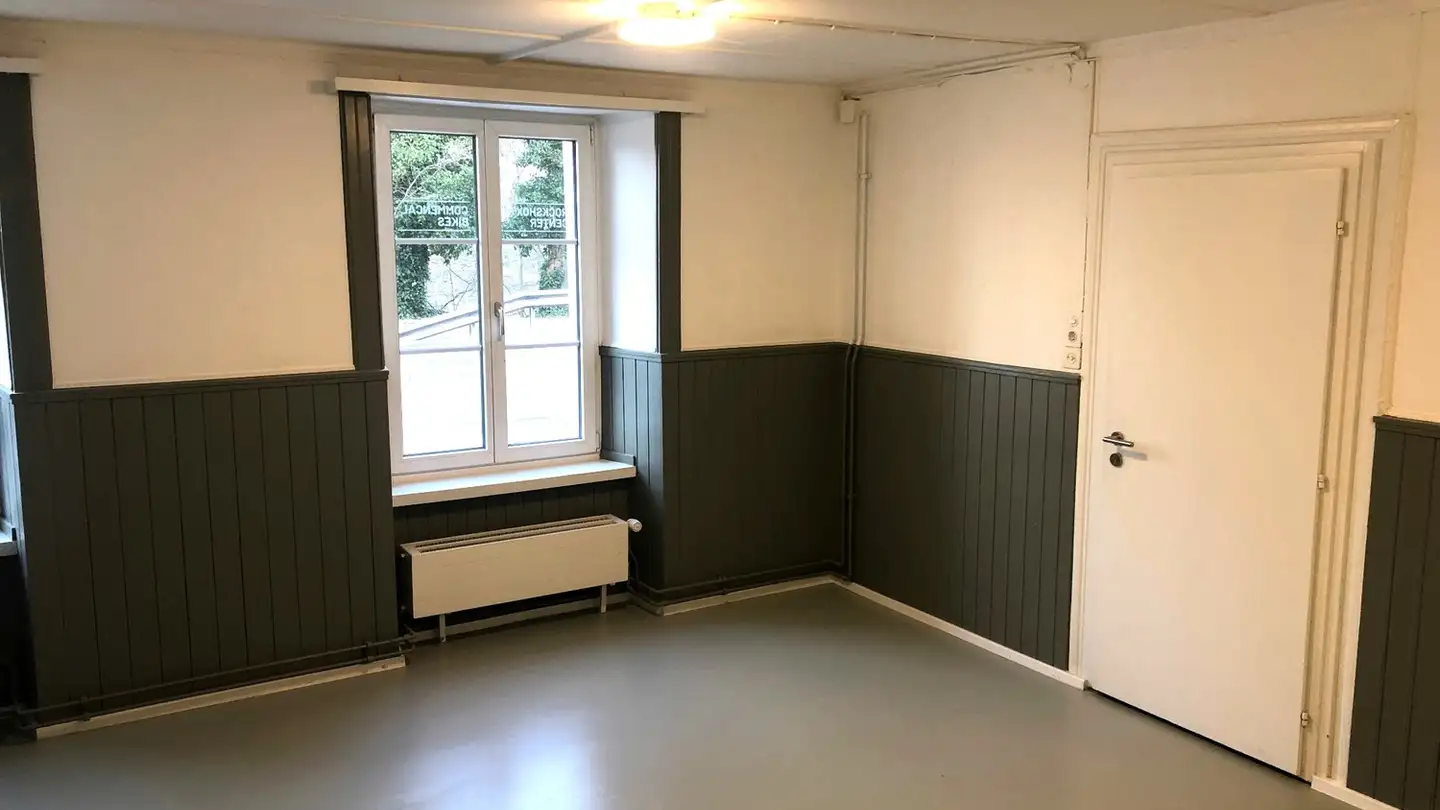 Commercial for rent - Baselstrasse 2, 4202 Duggingen - Photo 3