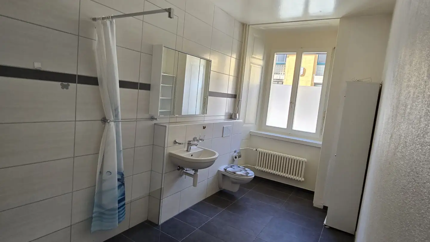 Apartment for rent - Rue De La Serre, 2300 La Chaux-de-Fonds - Photo 3