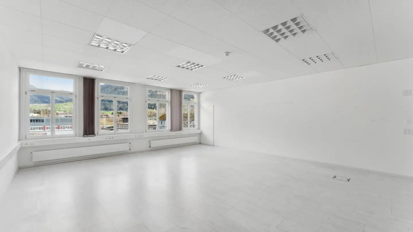 Office space for rent - Neuland 2, 6460 Altdorf UR - Photo 4