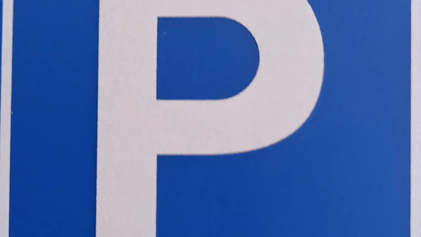 Place de parking souterraine à louer - Schönenbergstrasse 9, 8726 Ricken SG