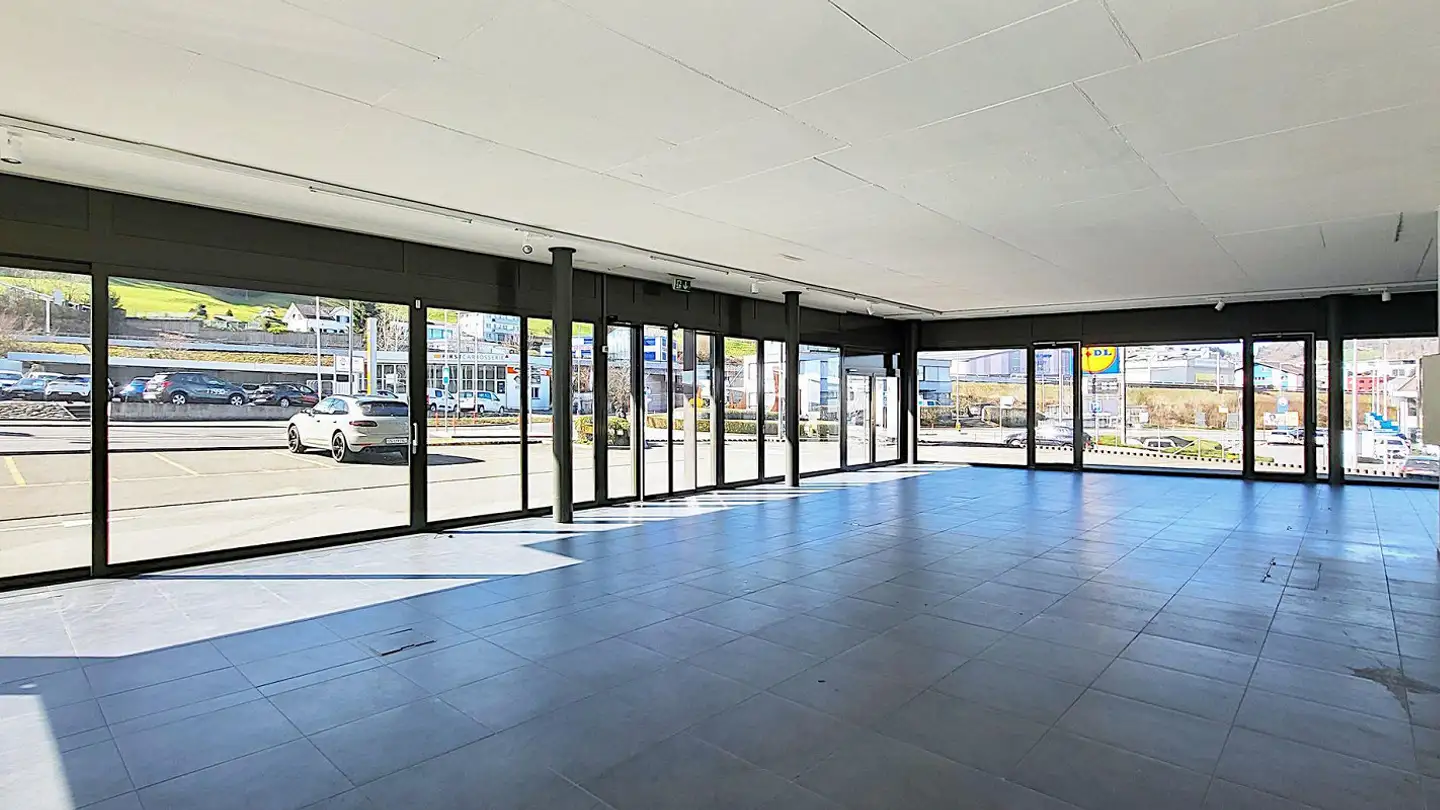 Commerciale in affitto - Zürcherstrasse 66, 8852 Altendorf - Foto 2