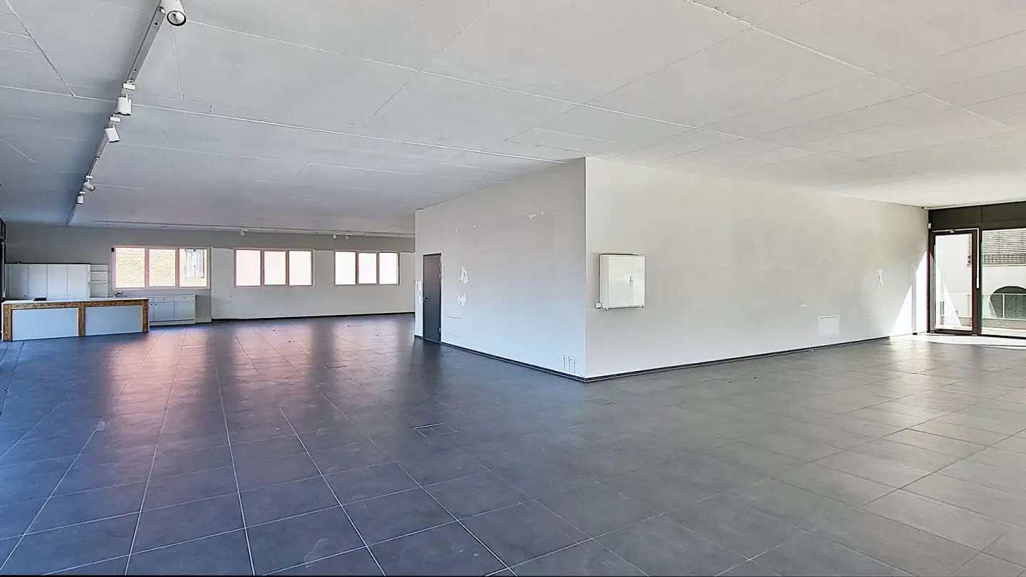 Commerciale in affitto - Zürcherstrasse 66, 8852 Altendorf - Foto 3
