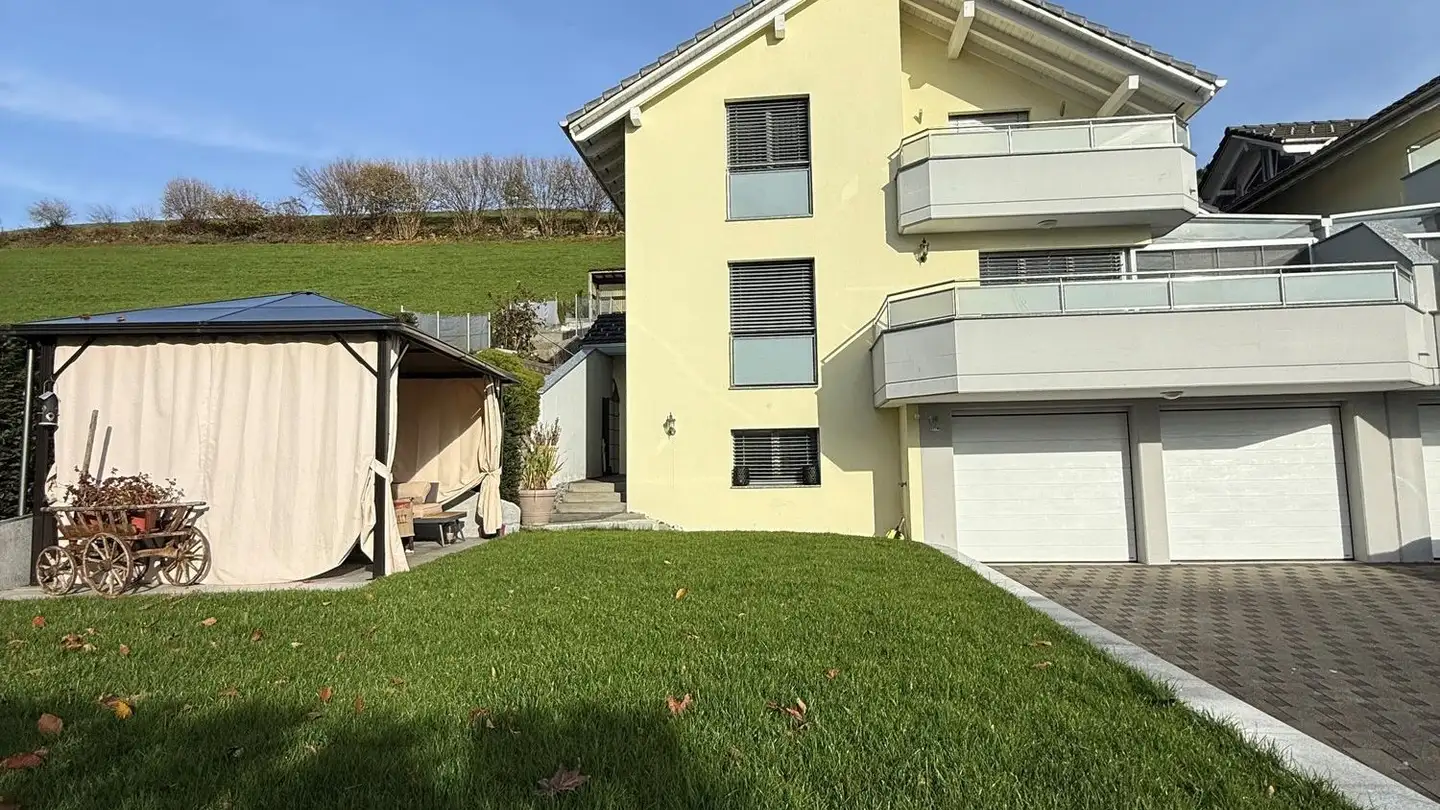 Doppelhaushälfte mieten - 8730 Uznach