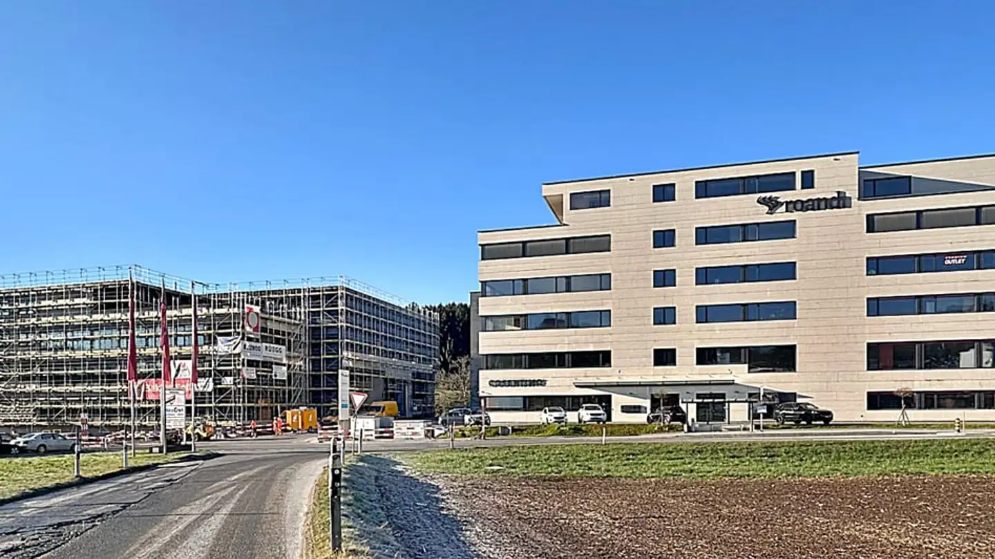 Grande magazzino in affitto - Industriestrasse 6, 8732 Neuhaus SG - Photo 3