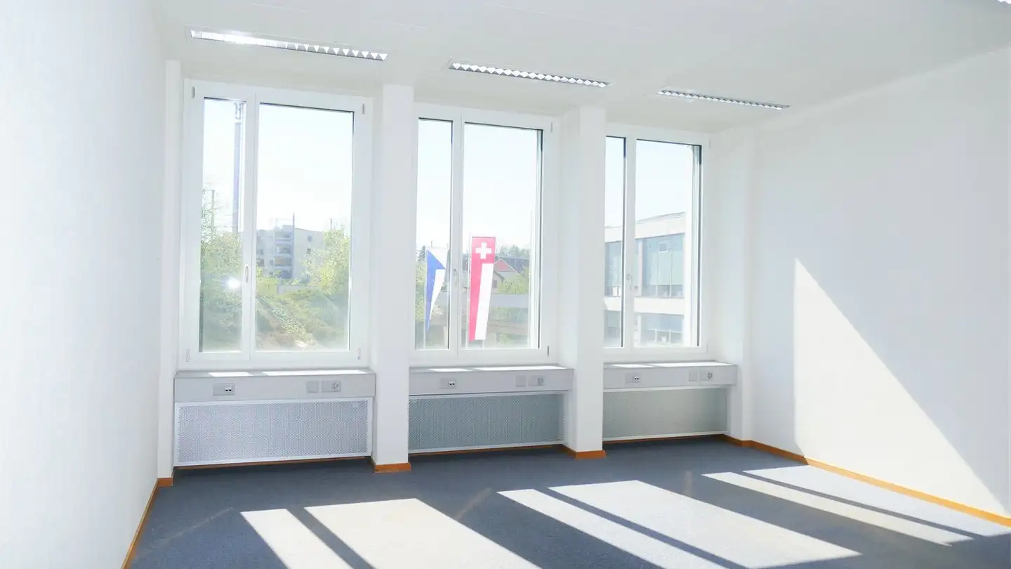 Spazio ufficio in affitto - Joweid Zentrum 1, 8630 Rüti ZH - Photo 3
