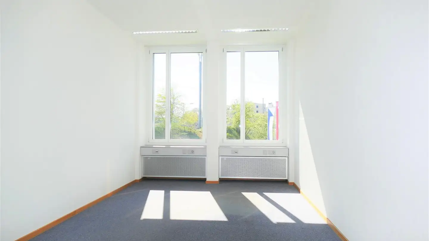 Spazio ufficio in affitto - Joweid Zentrum 1, 8630 Rüti ZH - Photo 4