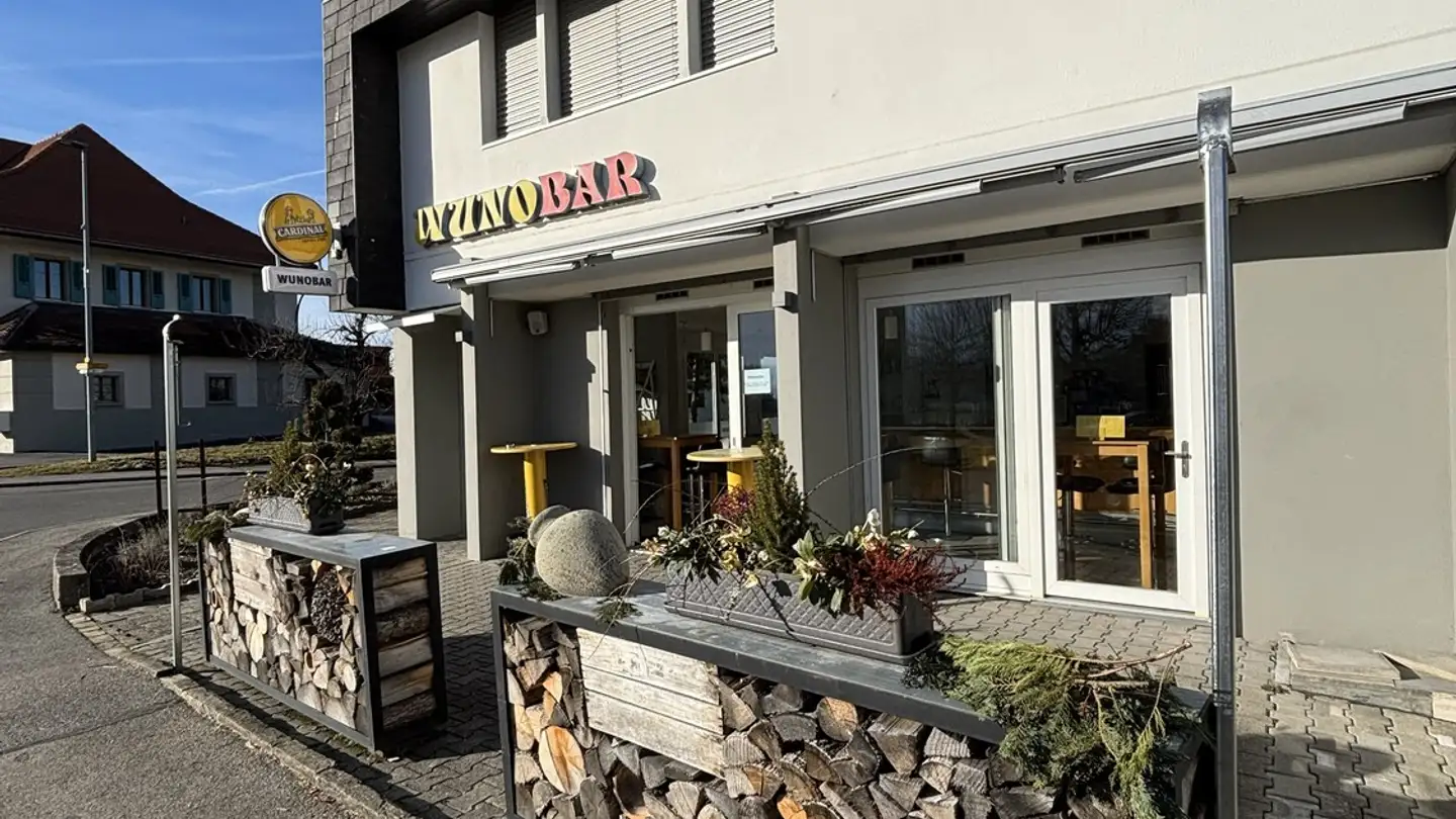Restaurant for rent - Dorfstrasse 40, 3184 Wünnewil