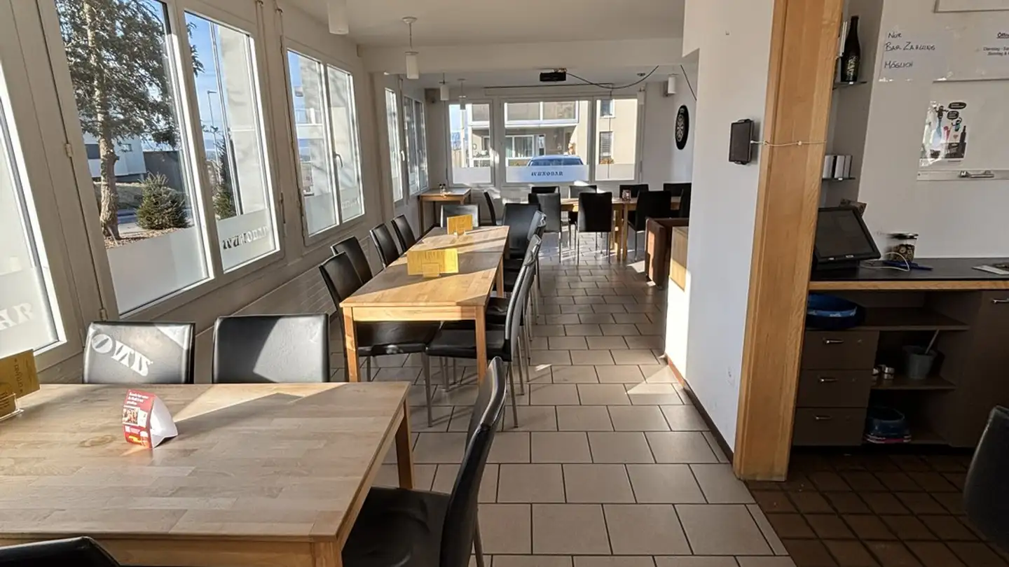 Restaurant for rent - Dorfstrasse 40, 3184 Wünnewil - Photo 2