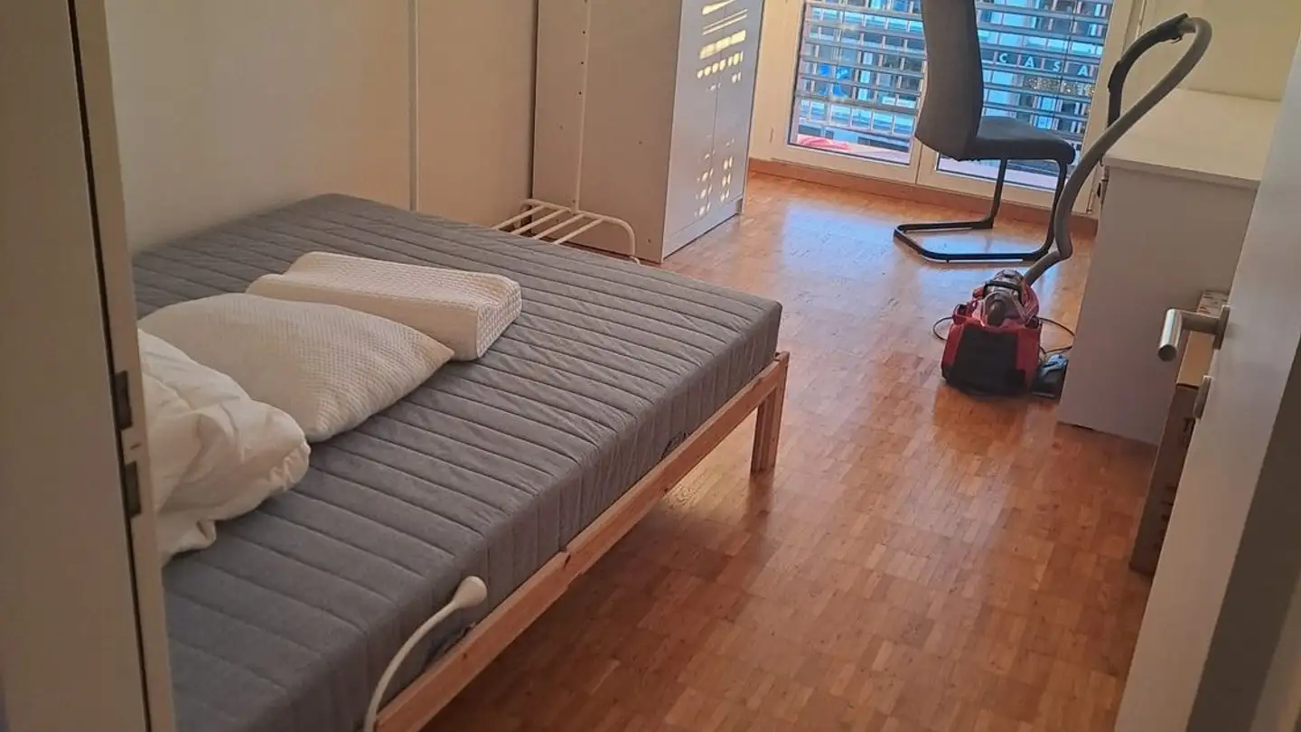 Zimmer mieten - Aufwiesenstrasse 2, 8305 Dietlikon
