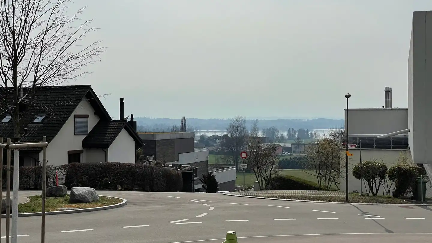 Appartement à louer - Alemannenweg 1, 8330 Pfäffikon ZH