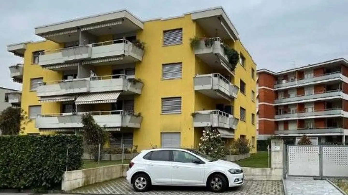 Residential building for sale - Via Gemmo, 6932 Breganzona