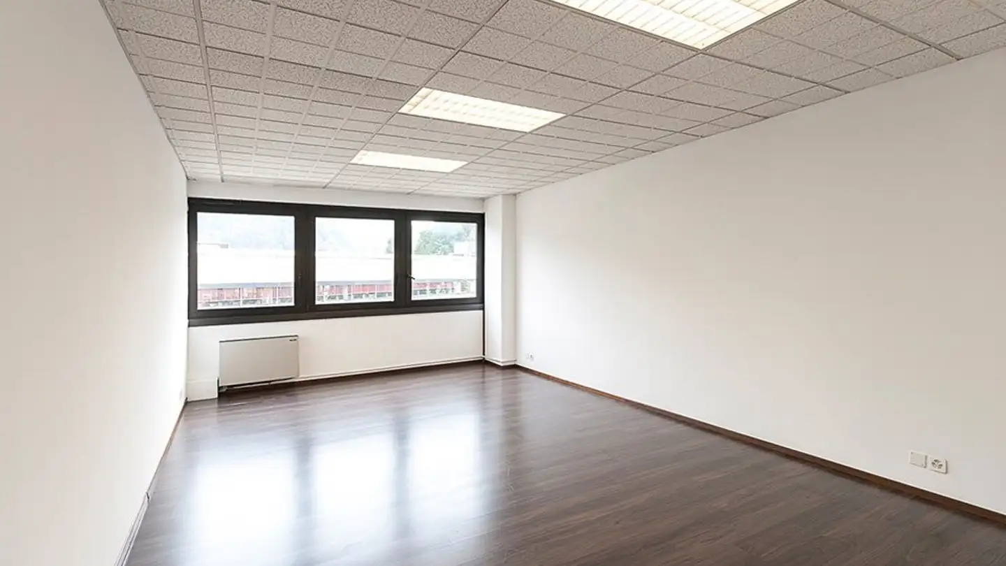Office space for rent - Via Campagna 26, 6934 Bioggio