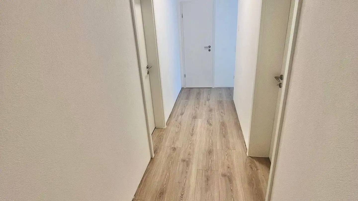 Wohnung mieten - Via Cantonale 22, 6532 Castione - Foto 4