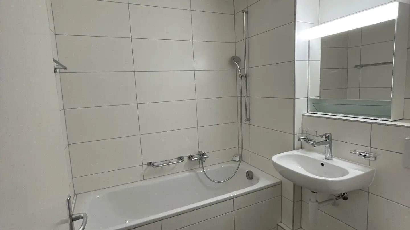 Appartamento in affitto - Avenue Kiener 69, 1400 Yverdon-les-Bains - Foto 3